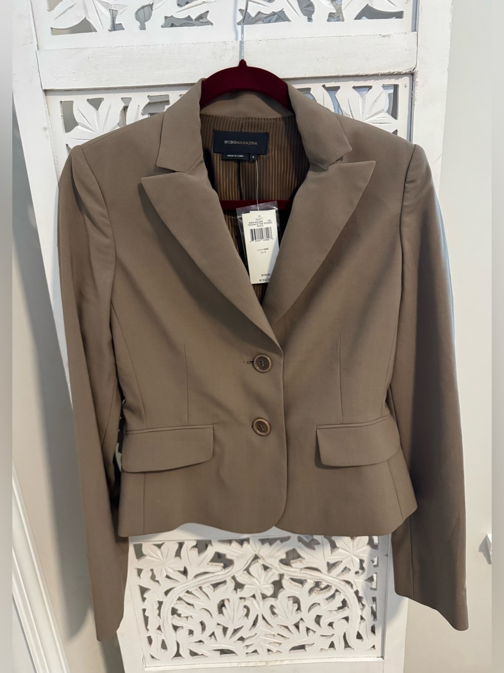 BCBG Women’s Suit